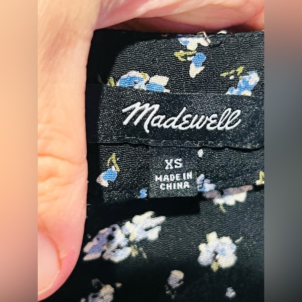 MADEWELL floral jumpsuit size XS great condition . Soft and cozy - Picture 15 of 16